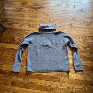 NWT L'Agence Turtleneck Sweater, Heather Grey